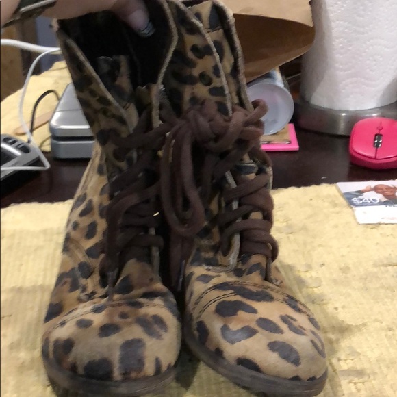 Steve Madden troopa L leopard print combat boots - Picture 1 of 10